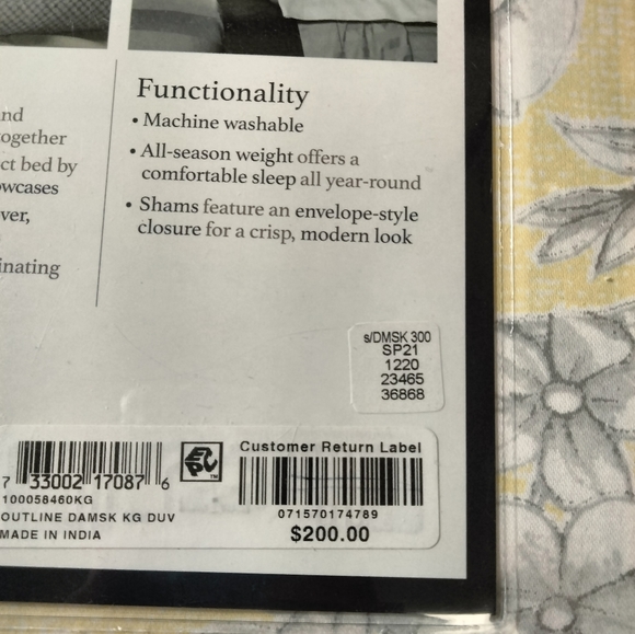 Damask design bed sheets. pretty pattern and colors. brand new. Size king. - Picture 5 of 5